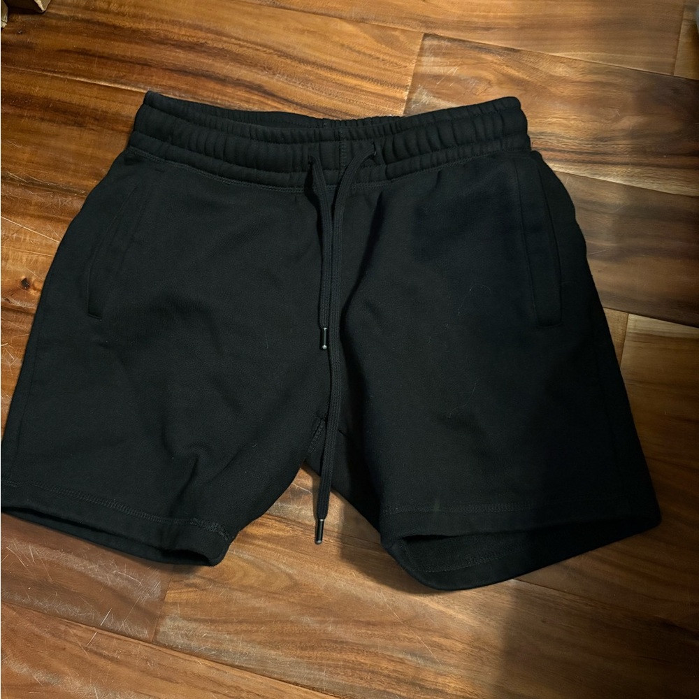 Maison Article Premium Essentials Black Sweat Shorts Size Small‎ (0552)
